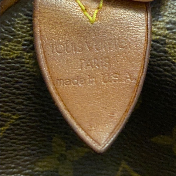 **SOLD** Louis Vuitton Vintage Speedy 30 - Picture 8 of 16